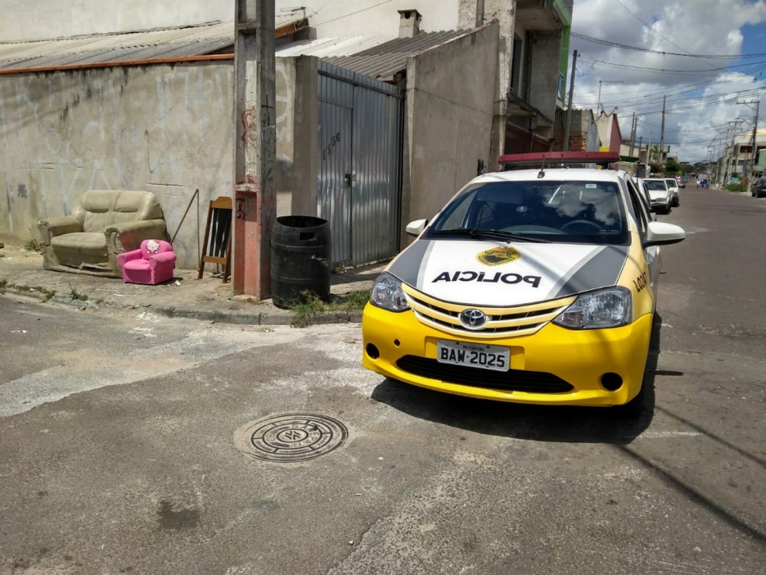 Rua João Socha, no Sítio Cercado, local onde aconteceu a tentativa de homicídio. Foto: Gerson Klaina/Tribuna do Paraná
