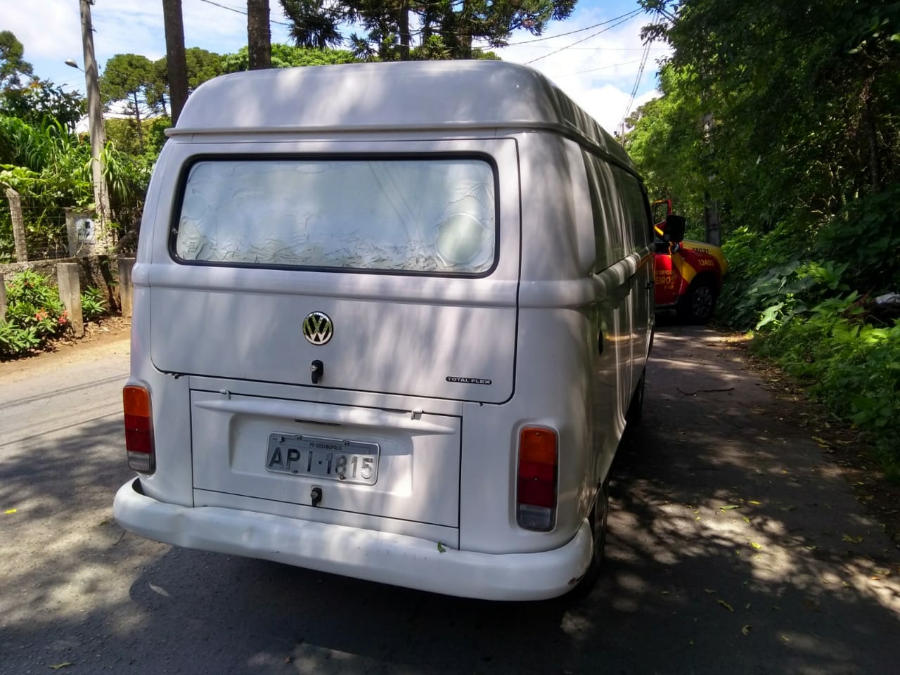 Kombi roubada pelo suspeito. Foto: Gerson Klaina