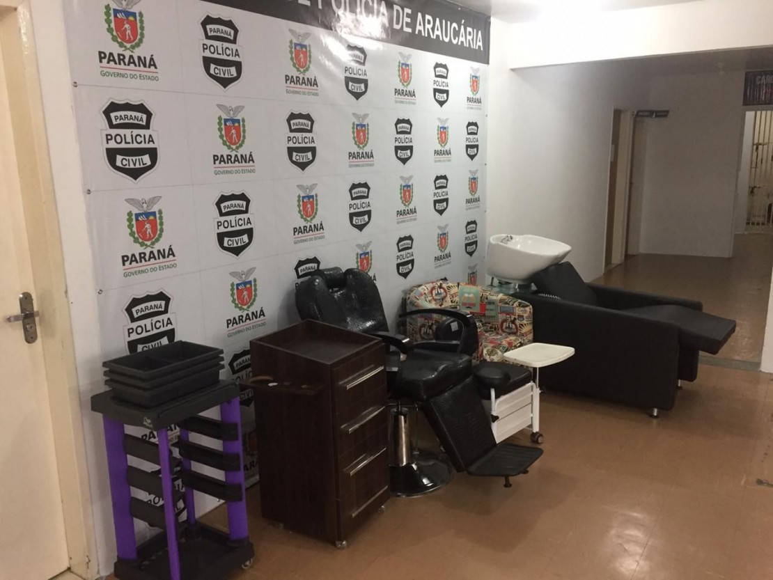 Golpista usou cartões de crédito de vítimas de todo o Brasil para comprar móveis para um salão de beleza, entre outras coisas. Foto: Divulgação/Polícia Civil