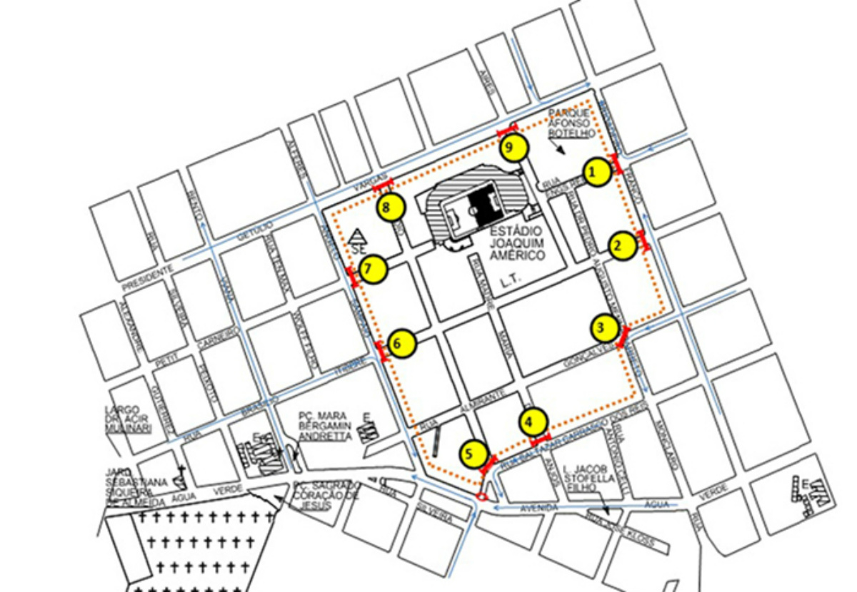 Bloqueio antes da chegada das delegações. Foto: Divulgação