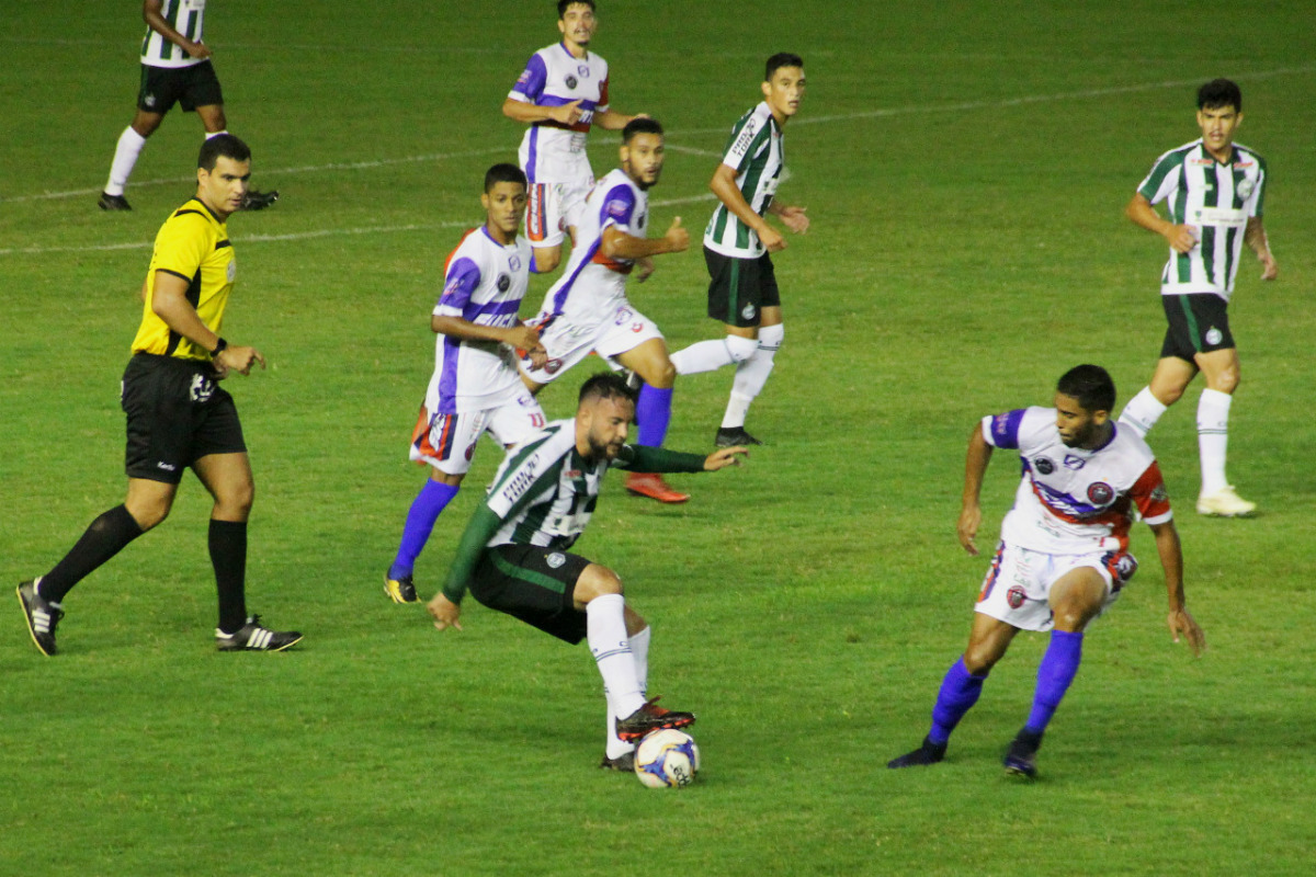 Coxa jogou mal e foi surpreendi pelo Cascavel CR. Foto: Fabio Donegá/Hoje News