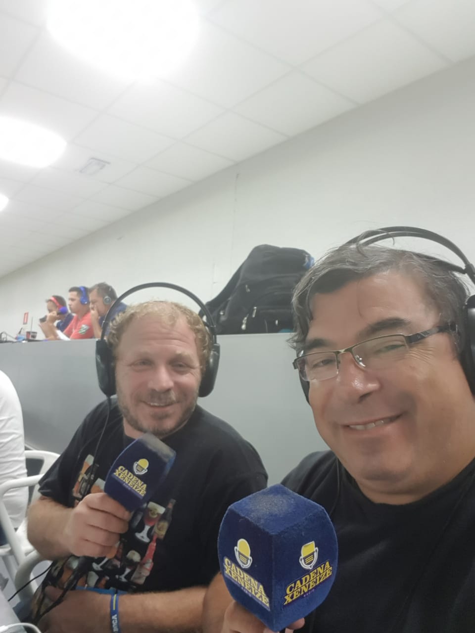 Claudio Auciello (à esquerda) também elogiou a estrutura do Caldeirão. Foto: Colaboração.