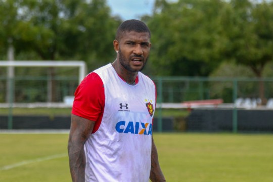 Olho nele: Sammir, meia do Sport. Foto: Williams Aguiar/Sport Club do Recife