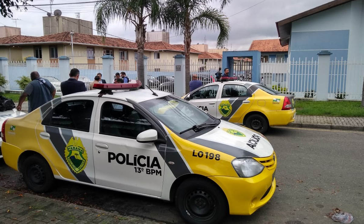 Crime aconteceu na residência do casal, no Capão Raso. Foto: Átila Alberti/Tribuna do Paraná
