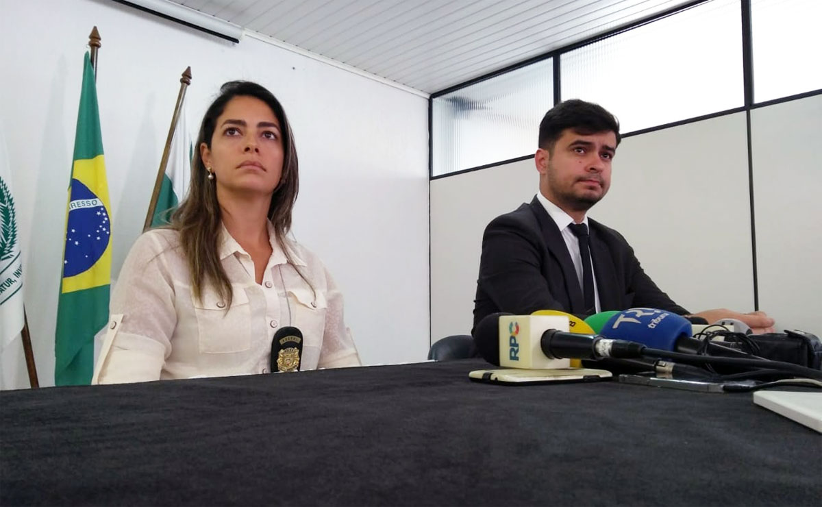 Delegados Ellen Victer e José Barreto deram detalhes de como as agressões eram cometidos em uma escola no Água Verde. Foto: Gerson Klaina/Tribuna do Paraná.