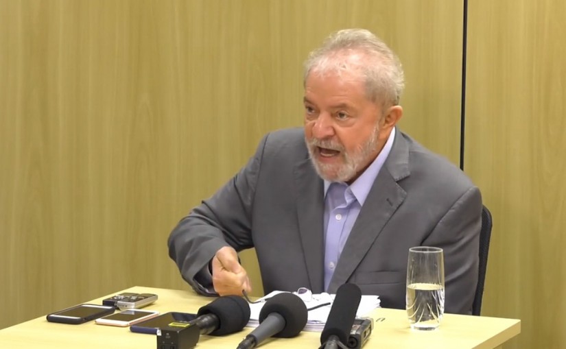 Resultado de imagem para Lula entrevista