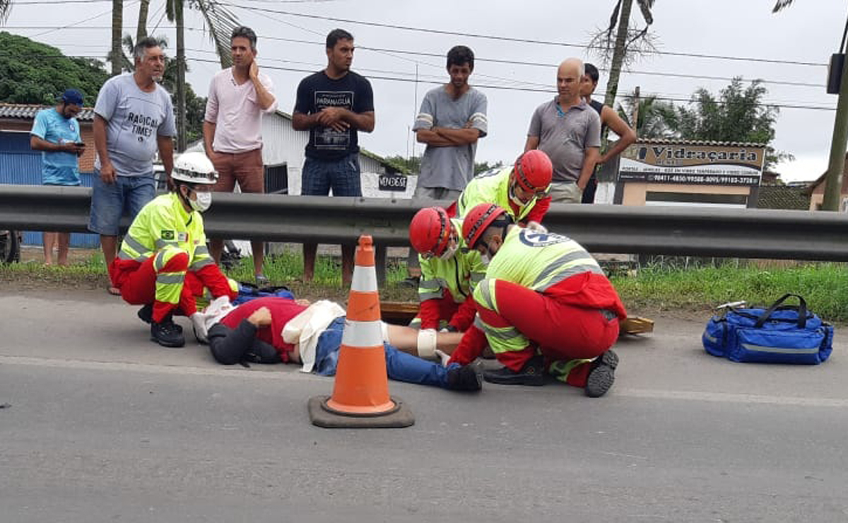 Vítimas foram encaminhadas a hospital, mas não foi informado gravidade dos ferimentos. Foto: Divulgação/PRF