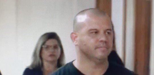 O ex-jogador no momento em que foi detido. Foto: Reprodução/TV Globo
