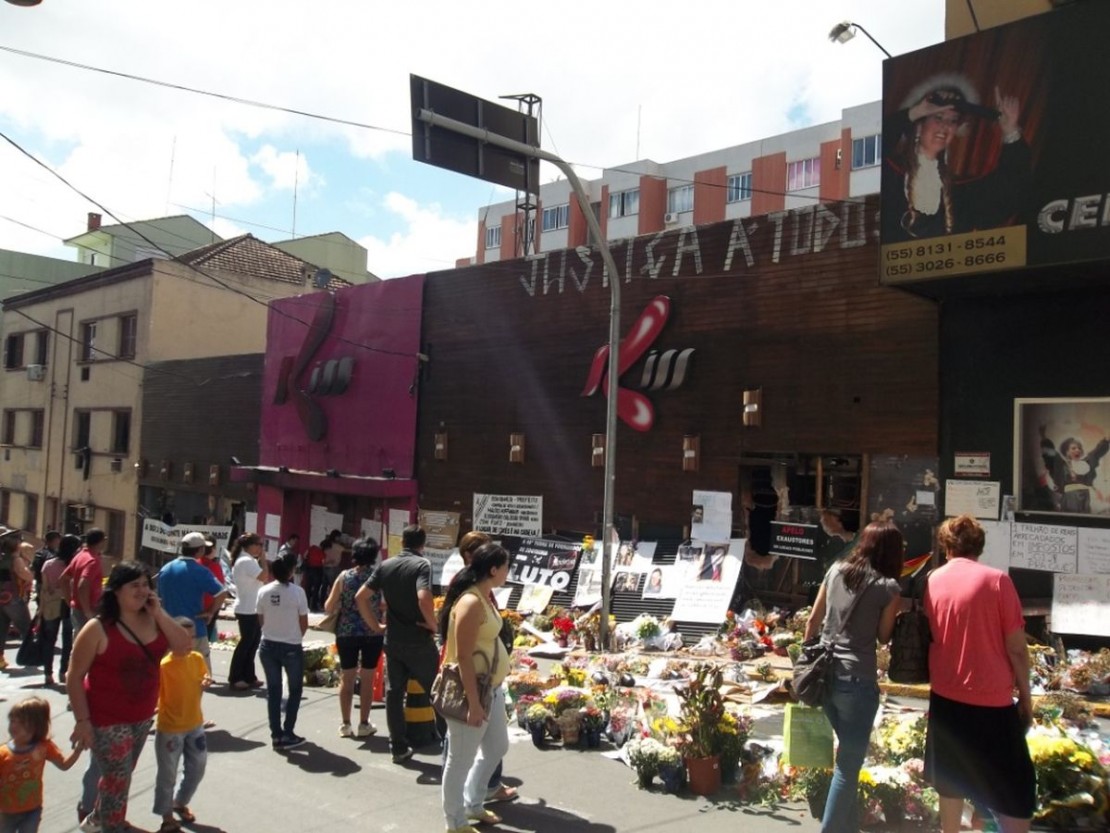 Boate Kiss, que pegou fogo em 2013 e vitimou 242 pessoas. Foto: Landro LV/Wikimedia