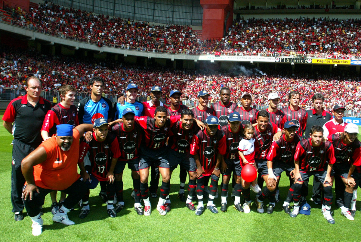 Furacão de 2004 foi responsável por levar grande público à Arena. Ano foi um dos melhores em termos de campanha caseira. Foto: Arquivo