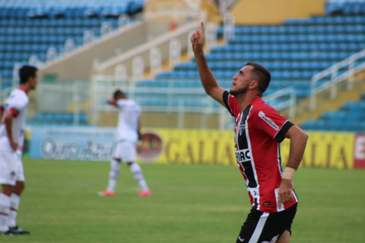 Edson Cariús é o artilheiro da Série C e marcou 19 gols em 21 jogos pelo Ferroviário-CE no ano. Foto: Divulgação/Ferroviário