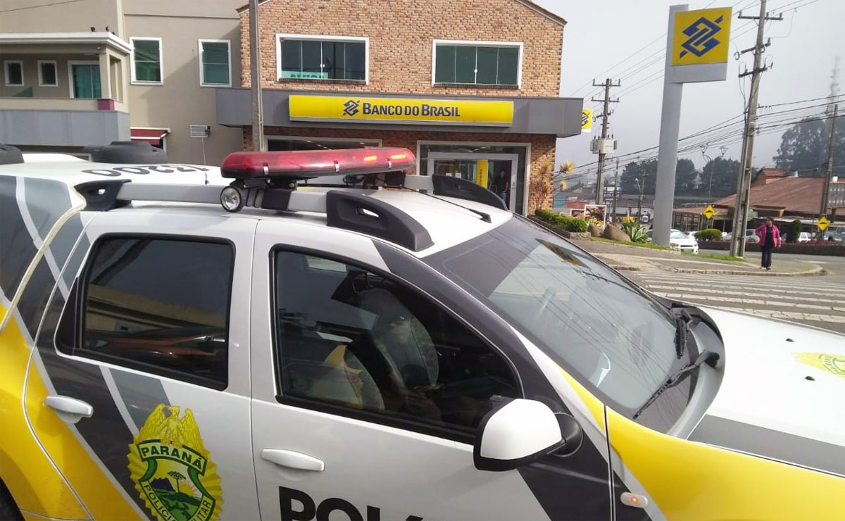 Na ocasião, um homem vestou-se de policial para invadir a agência. Foto: Gerson