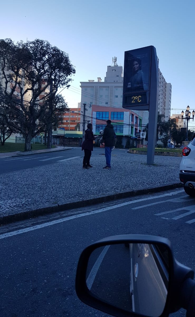 Frio continua nesta segunda-feira (8), mas não tanto quanto neste domingo (7). Foto: Giselle Ulbrich