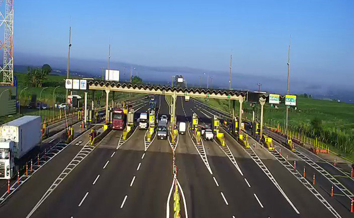 Praça de pedágio da Viapar. Foto: Reprodução/Twitter