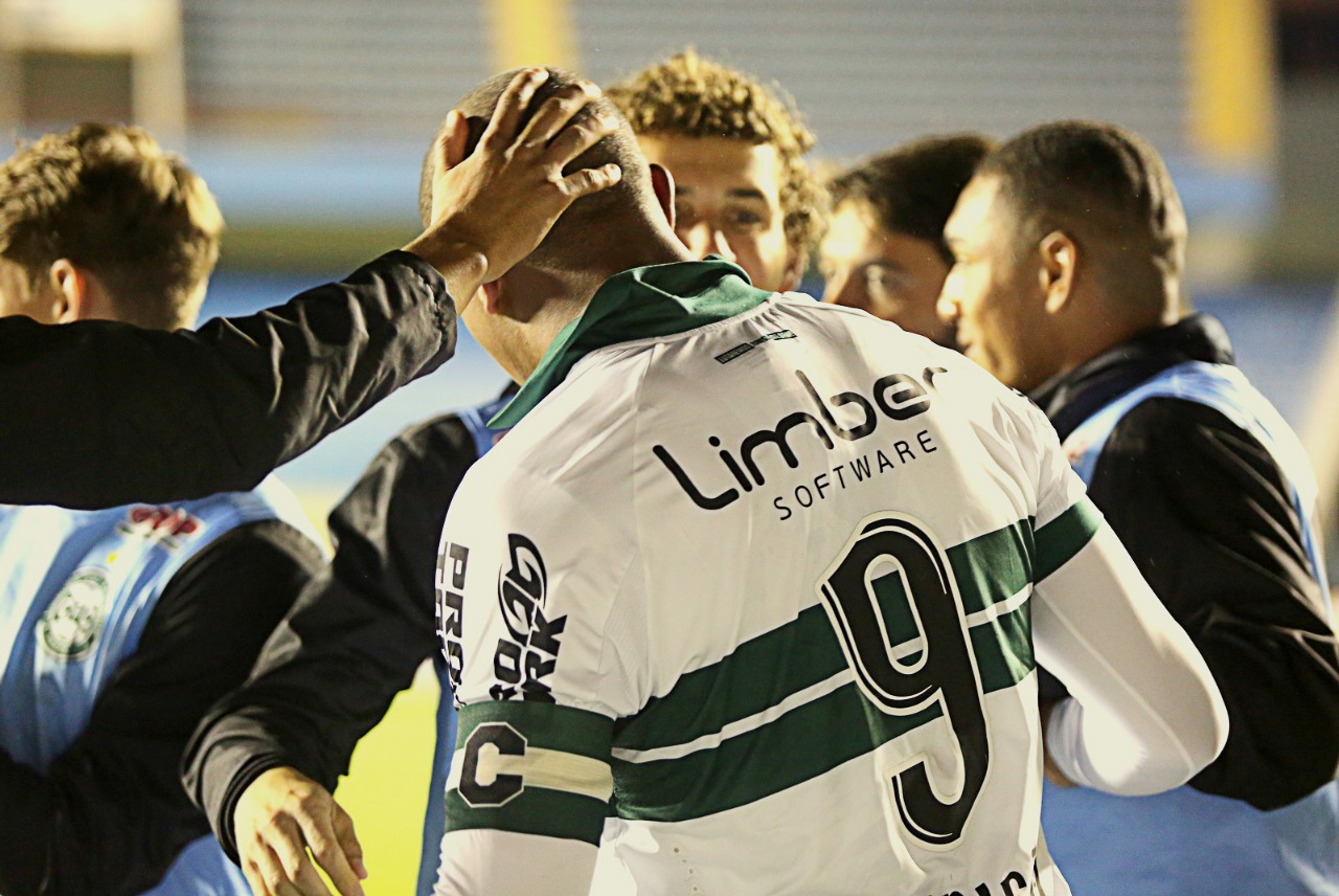 Rodrigão comemora mais um gol pelo Coxa. Foto: Raphael Vinicius Brauhardt/Coritiba Foot Ball Club