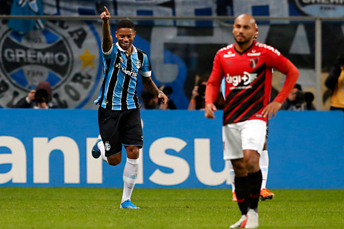 André comemora o gol do Grêmio sobre o Athletico. Foto: Albari Rosa