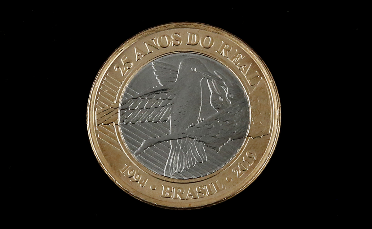 Homenagem à antiga cédula de R$ 1 está impressa em um dos lados da moeda. Foto: Divulgação/BCB/Raphael Ribeiro