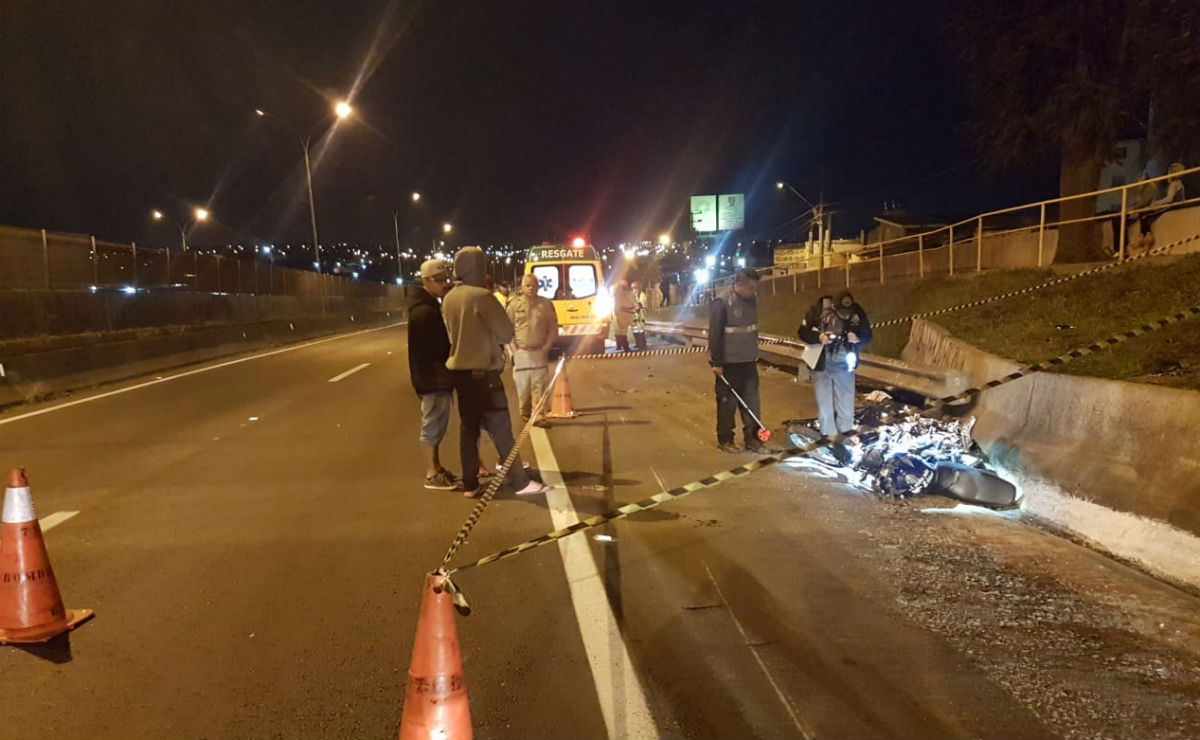 Corrida de motos no Paraná termina em grave acidente com dois