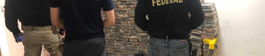 Ação conjunta da Polícia Federal, Receita Federal e Polícia Rodoviária Federal apreendeu 950 quilos de cocaína em São José dos Pinhais. Foto: Divulgação / Polícia Federal