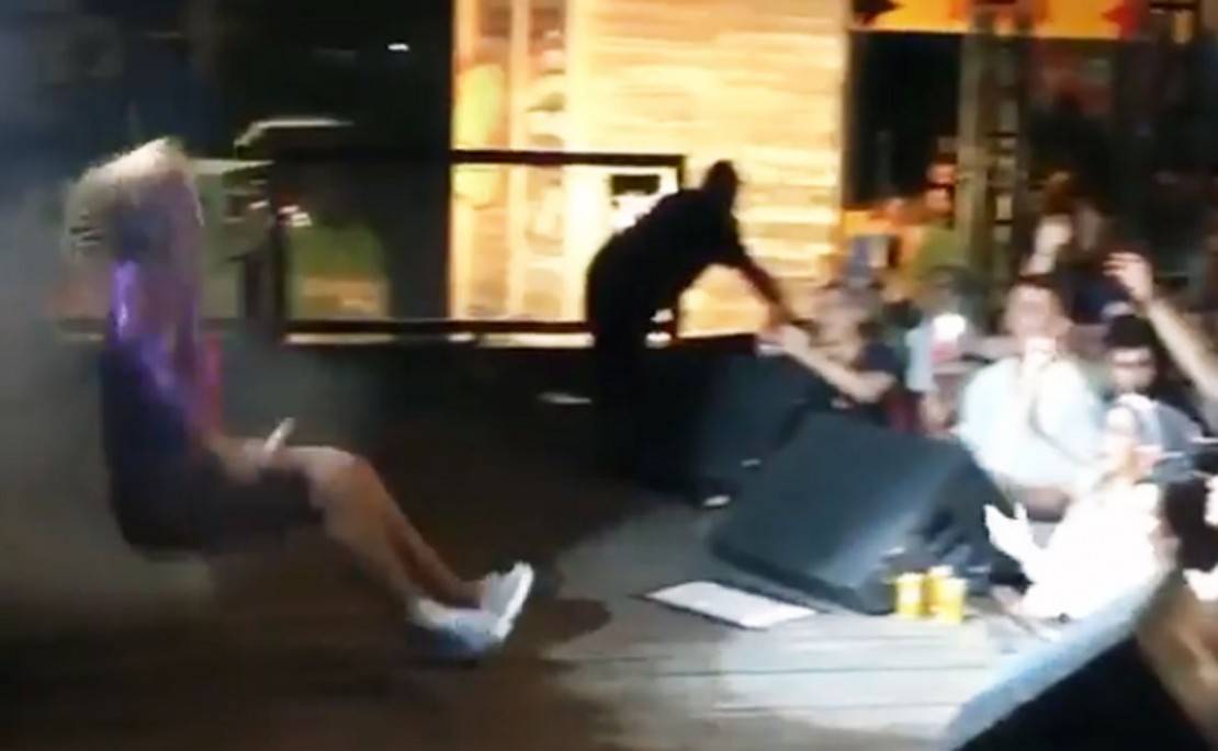 Gaby Amarantos se machucou durante show realizado no festival Lambateria. Foto: Reprodução/Instagram.