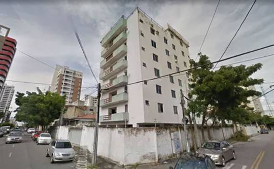 Imagem do Google mostra como era o prédio que desabou em Fortaleza. Foto: Reprodução.