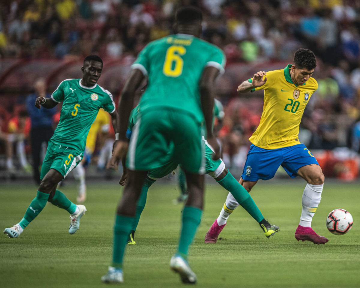 Roberto Firmino foi quem marcou o gol do Brasil contra Senegal. Foto: Pedro Martins/MoWa Press
