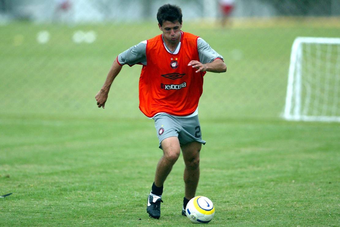 Pezzolano nos tempos de jogador do Furacão, em 2006. Foto: Valquir Aureliano/Arquivo