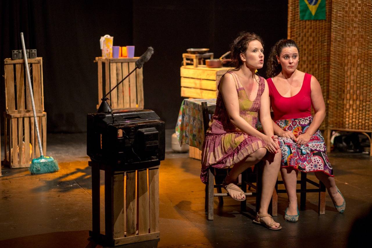 Teatr va baletda yalangoch