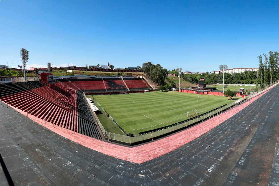 O estádio do Barradão. Foto: Albari Rosa