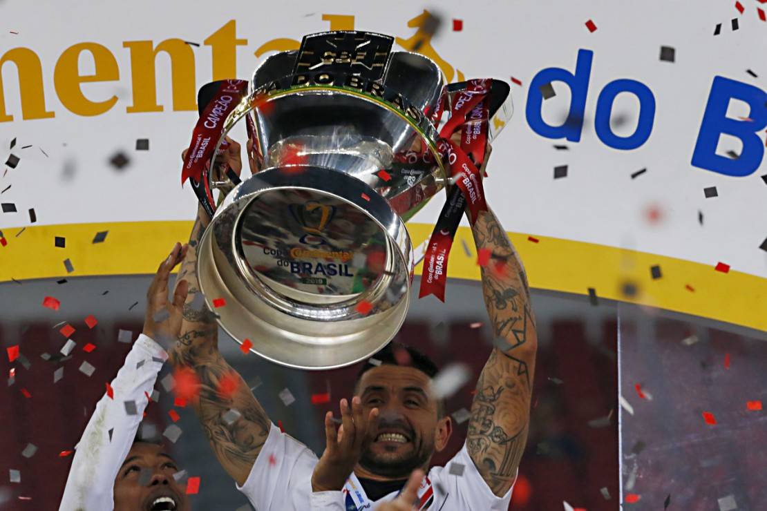 Internacional x Athletico em Porto Alegre, segundo jogo da final da Copa do Brasil 2019. Na foto: Estádio do Beira Rio. Lucho Gonzalez Crédito: Albari Rosa / Gazeta do Povo