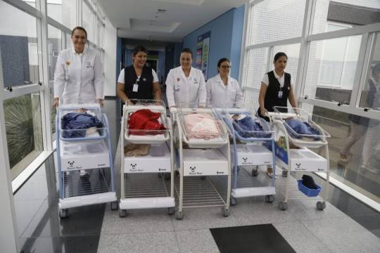 Quíntuplos receberam alta após 87 dias no hospital em Campo Largo. Foto: André Rodrigues / Tribuna do Paraná