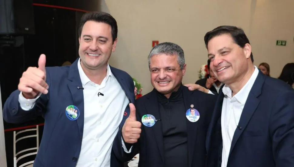 Ratinho Junior e Sandro Alex durante evento de campanha. Foto: Divulgação/PSD