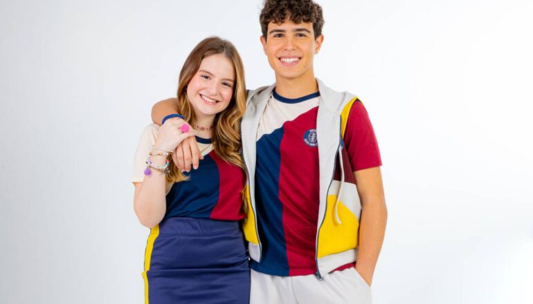 Sophia Valverde e Igor Jansen como Poliana e João em Poliana Moça