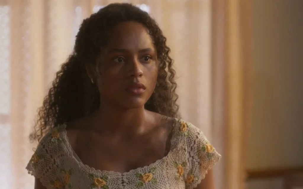 A atriz Duda Santos interpreta Beatriz na novela Garota do Momento