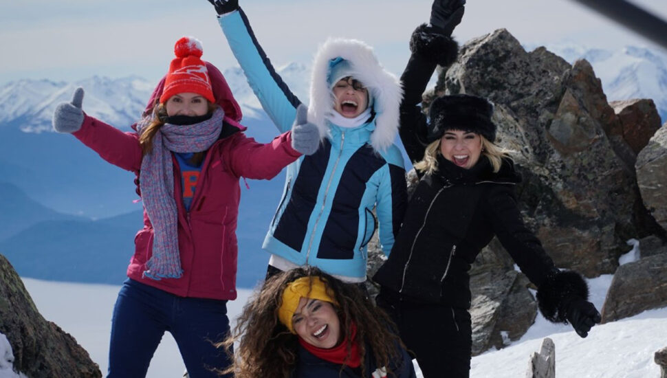 critica quatro amigas numa fria