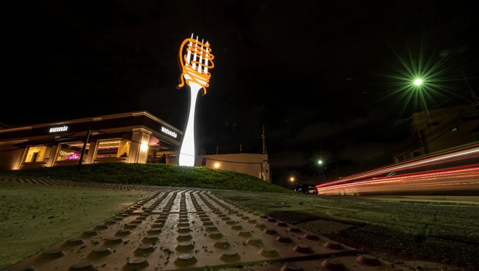 Curitiba ganha primeiro drive-trhu de massas com preços acessíveis e horários alternativos