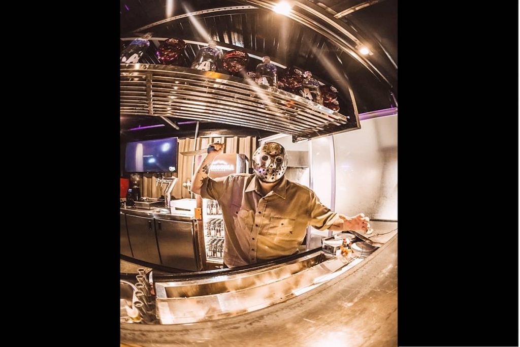 Bar de Curitiba promove noite de Halloween e entrada grátis para quem for fantasiado