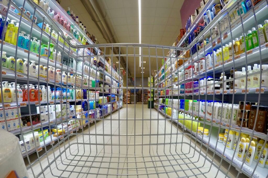 Ofertas de supermercado em Curitiba: veja onde comprar mais barato neste final de semana!