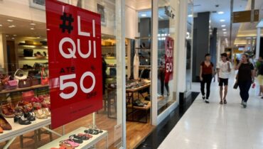 Lojas do Shopping Curitiba oferecem descontos de até 50%