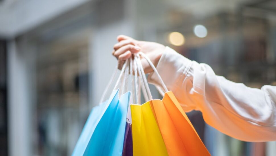 Liquida Mueller Verão 2023 tem descontos de até 70%