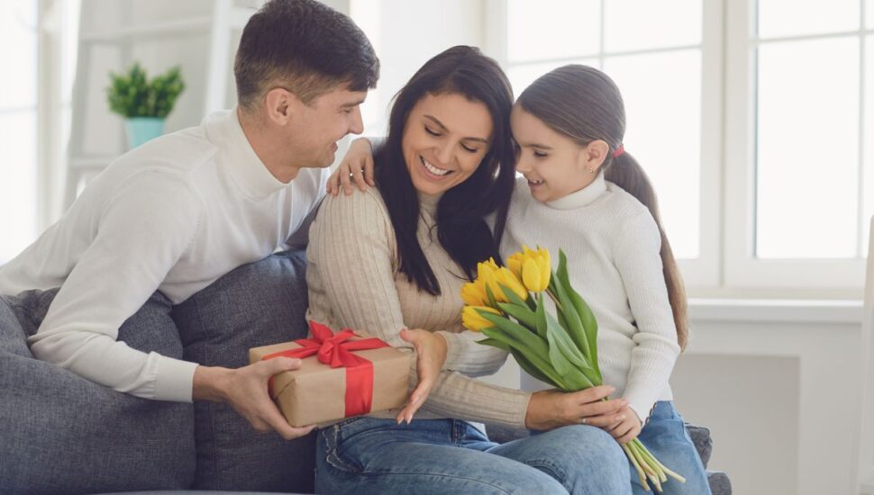 Dia das mães no Shopping Mueller tem joia de presente