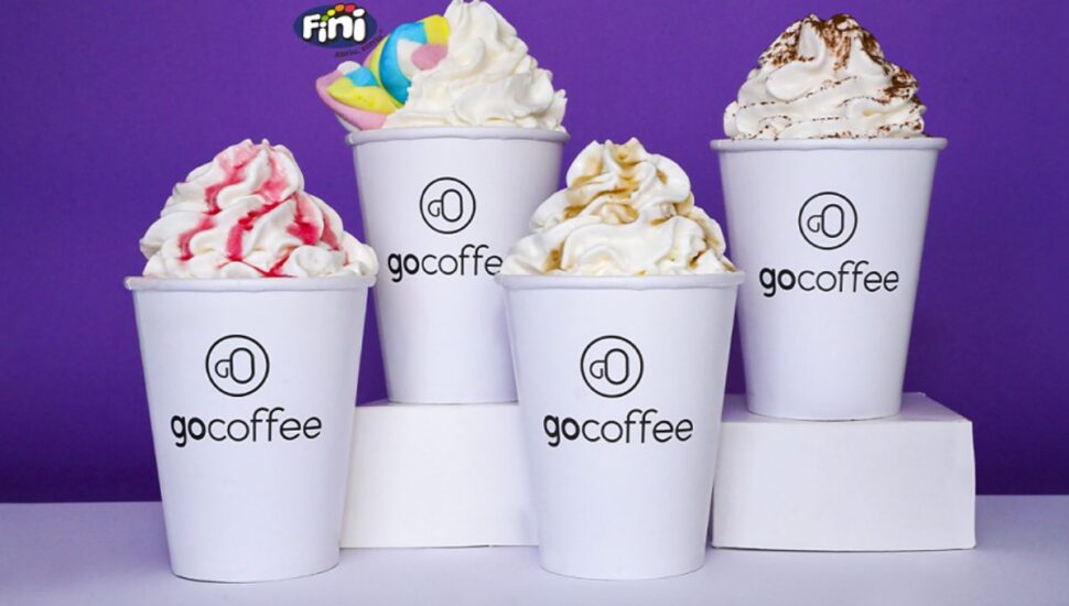 Go Coffe lança bebidas de inverno em parceria com a Fini