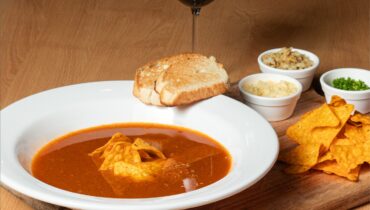 Famoso restaurante de Curitiba lança buffet exclusivo de sopas