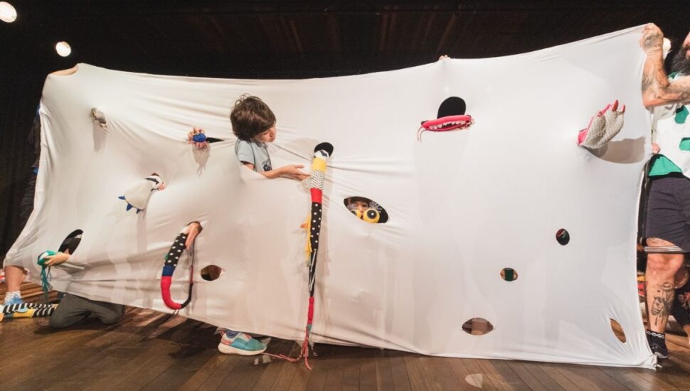 Shopping de Curitiba terá teatro de graça no Dia das Crianças