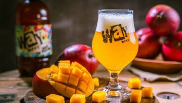 Cervejaria de Pinhais lança cerveja de manga