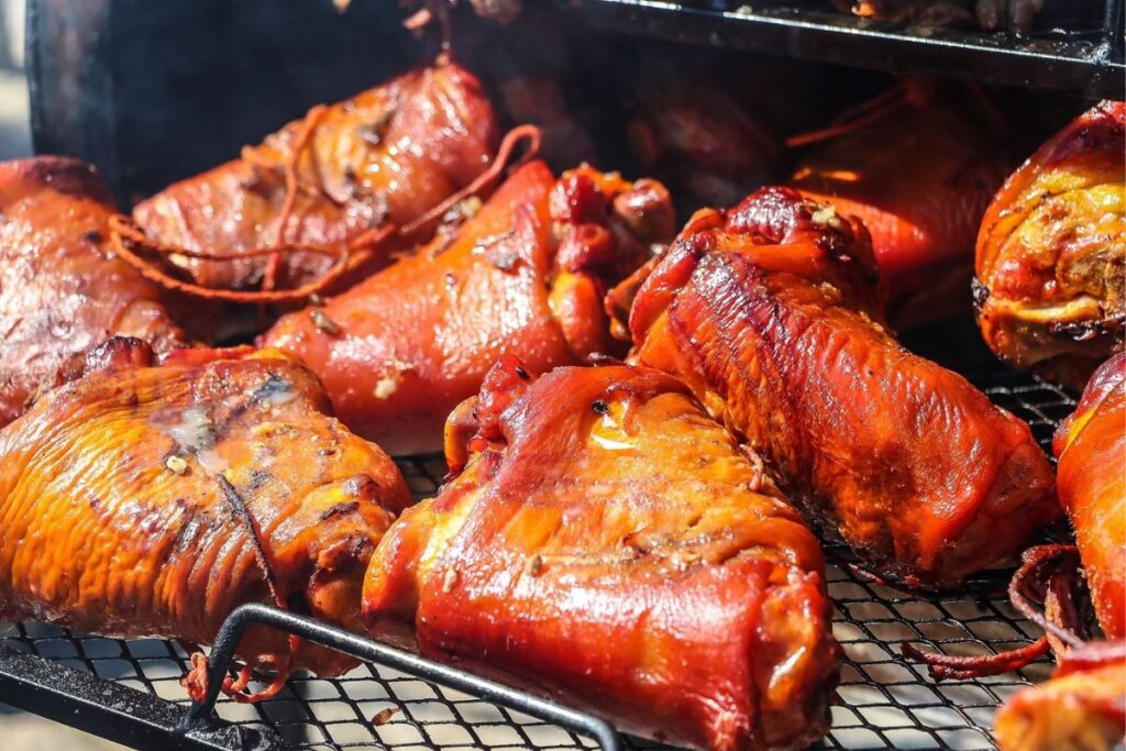 Bar de Curitiba promove dia dedicado à carne de porco neste fim de semana