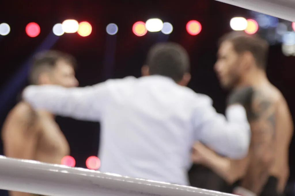 Bar de Curitiba dará 200 chopes se Bambam vencer duelo contra Popó no Fight Music Show 4