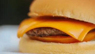 Bar de Curitiba promove Festival do Smash por R$ 14,90