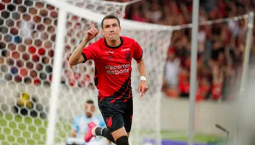 Bar de Curitiba dará barril de chope se Athletico vencer o Sportivo Ameliano