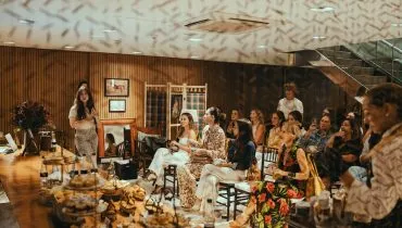 Clube de leitura no Pátio Batel, em Curitiba